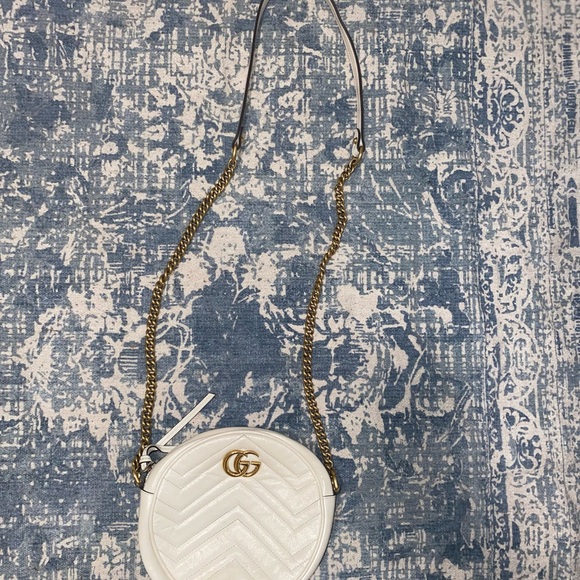 Gucci marmont Round bag. Also have duster and bag/box - Picture 7 of 7